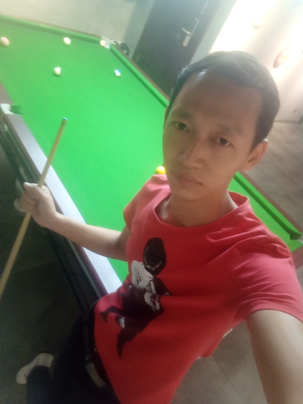 耳机分你一半的第一张照片--河北残疾人相亲网