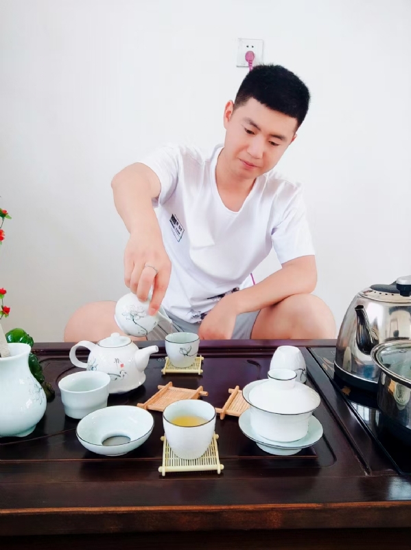 日月的第一张照片--河北残疾人相亲网